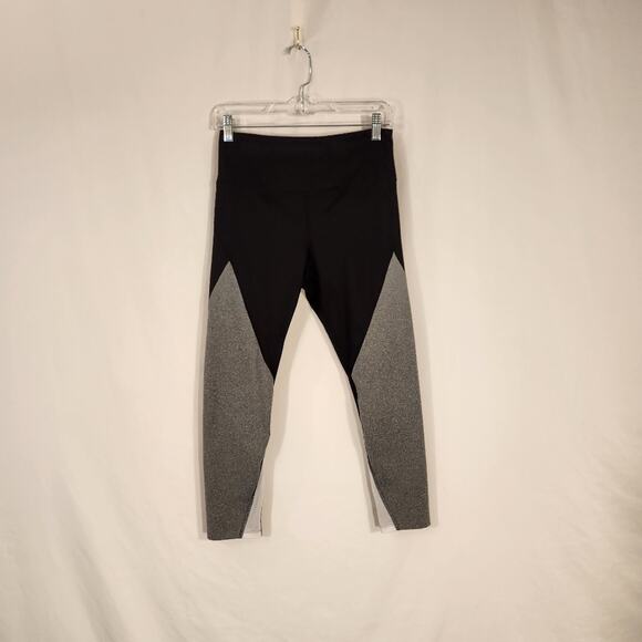 SO Black Grey Athletic Athleisure Fitness Leggings Mesh Accent Panel Womens M - Picture 1 of 8